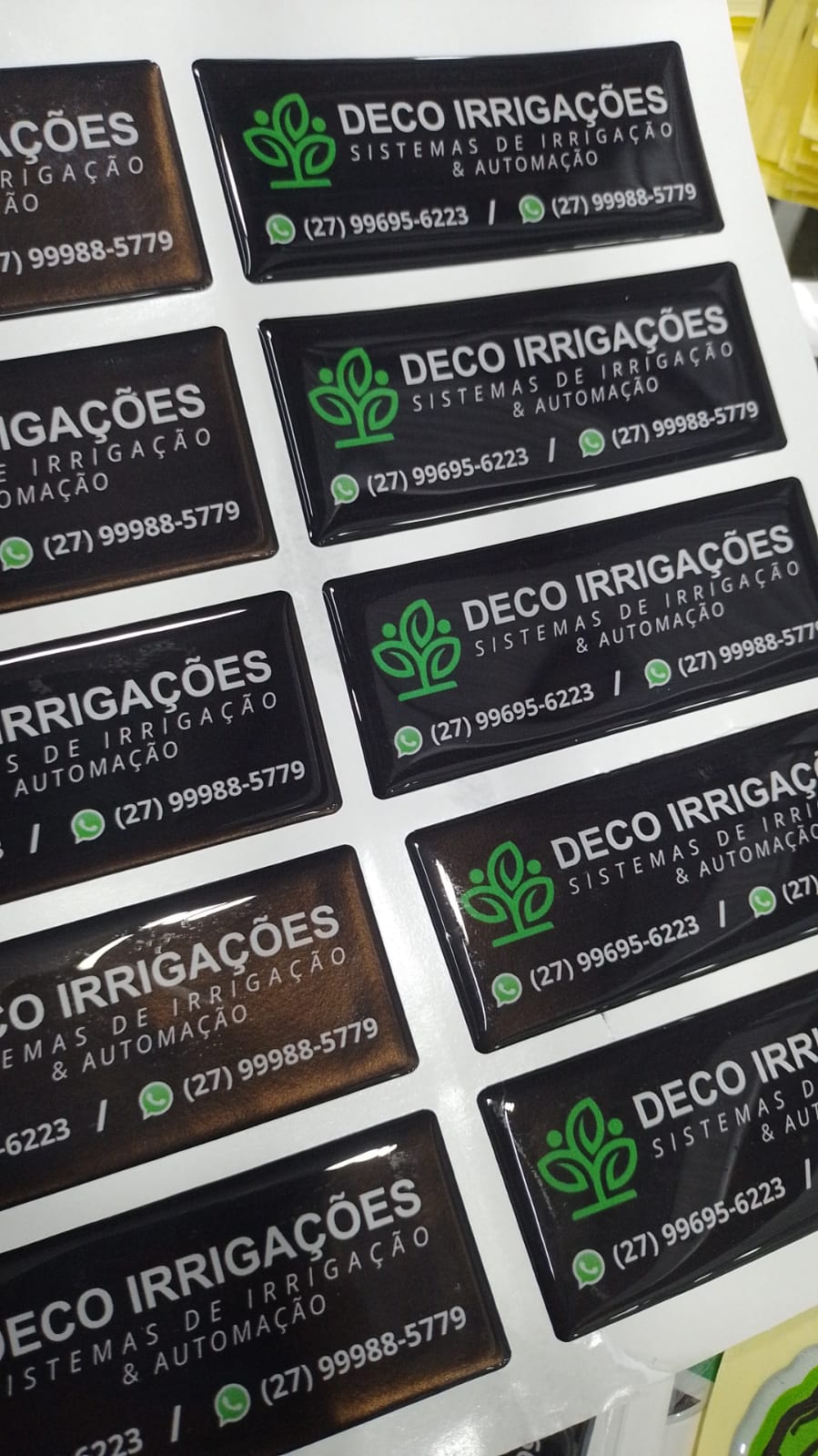 Adesivios Resinados